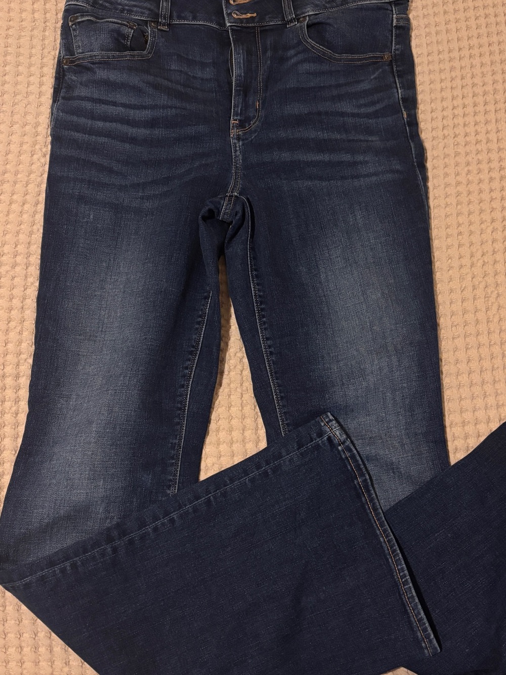 American Eagle Hi-Rise Artist Flare Jean